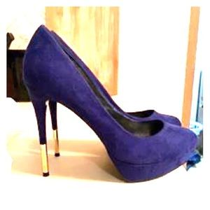 Blue Heels with Gold Accent Tip